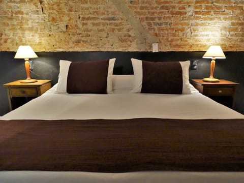 Standard Double or Twin Room | Minibar, free WiFi, bed sheets