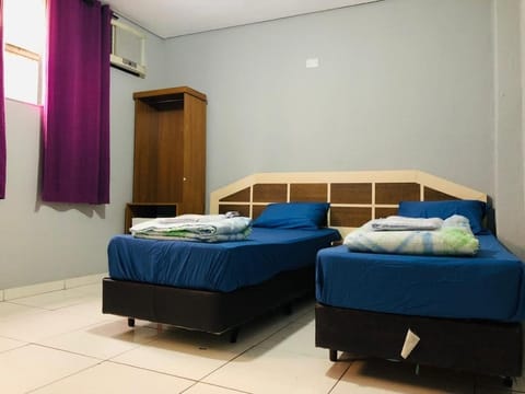 Classic Twin Room | Hypo-allergenic bedding, minibar, in-room safe, desk