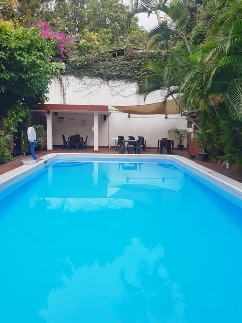 2 outdoor pools