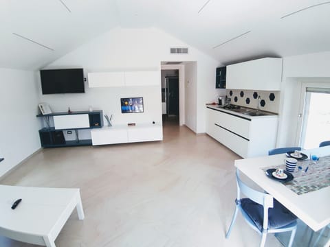 Luxury Penthouse, 1 Bedroom, Sea View, Annex Building | Living room | Flat-screen TV