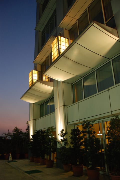 Front of property - evening/night