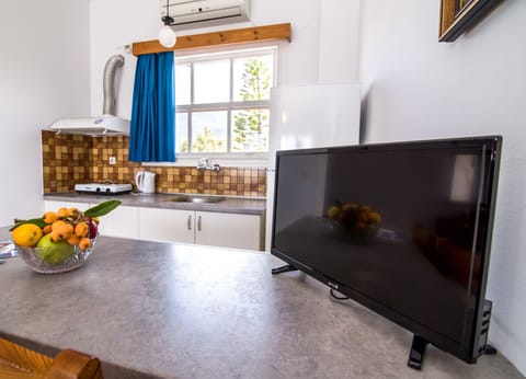 Comfort Studio, 1 Bedroom, Sea View | Tempur-Pedic beds, free WiFi