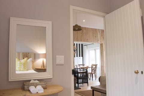 Cottage, 3 Bedrooms, Garden View | Premium bedding, in-room safe, individually decorated