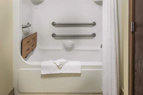 Suite, 1 King Bed with Sofa bed, Accessible, Non Smoking | Deep soaking bathtub