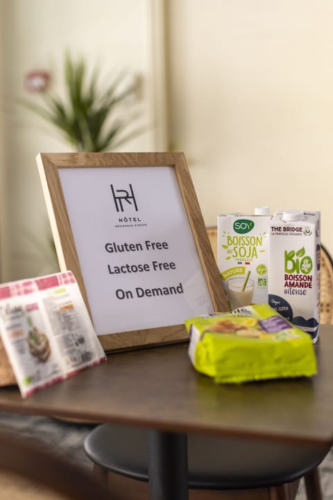 Daily buffet breakfast (EUR 15 per person)