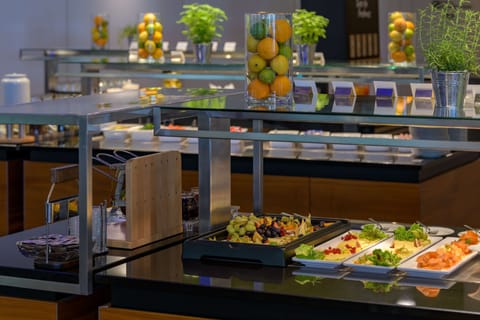 Daily buffet breakfast for a fee