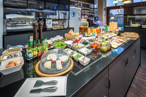 Daily buffet breakfast for a fee