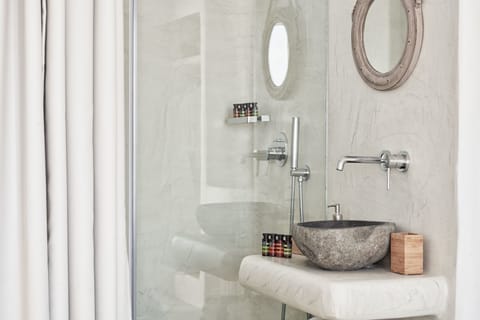 Two Bedroom Executive Villa Sea View with Private Pool & Outdoor Jacuzzi  | Premium bedding, pillowtop beds, in-room safe, desk