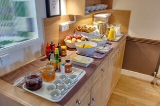Daily continental breakfast (GBP 12.50 per person)