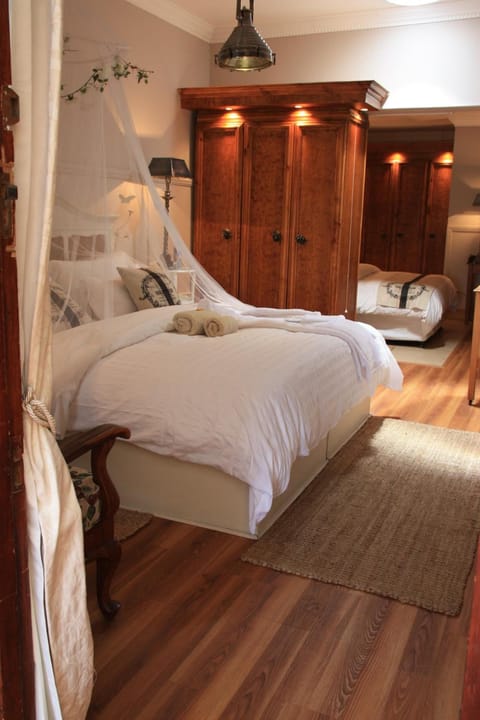 In-room safe, iron/ironing board (on request), WiFi (free)