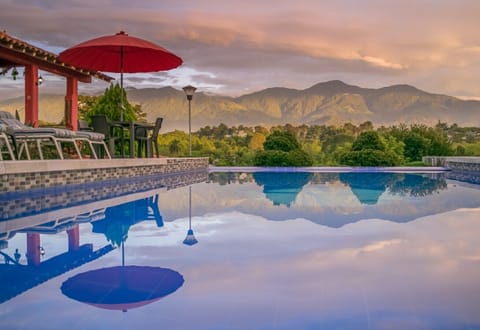 Outdoor pool, an infinity pool