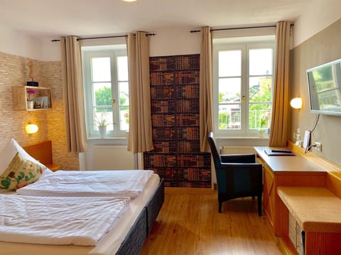 Standard Double Room | Hypo-allergenic bedding, pillowtop beds, individually decorated, desk