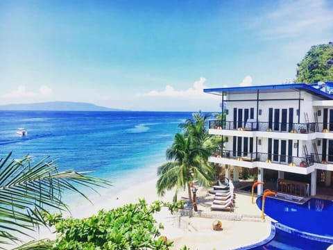 Beach/ocean view