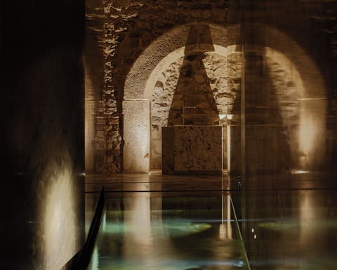 Sauna, Turkish bath, body treatments, hydrotherapy, hot stone massages