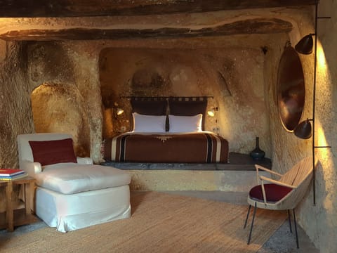 Deluxe Double Room | Premium bedding, in-room safe, individually decorated