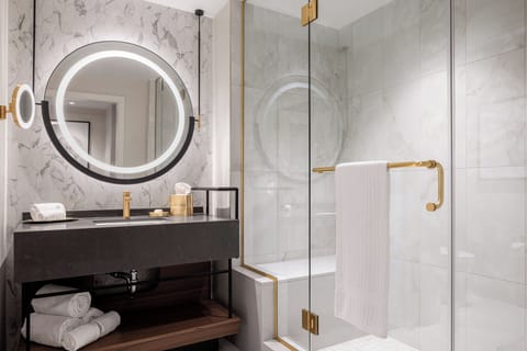 Shower, free toiletries, hair dryer, towels