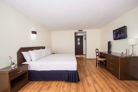 In-room safe, blackout drapes, iron/ironing board, free WiFi