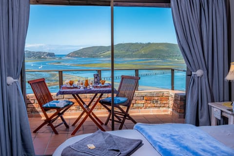 SUITE B&B | Premium bedding, in-room safe, individually decorated