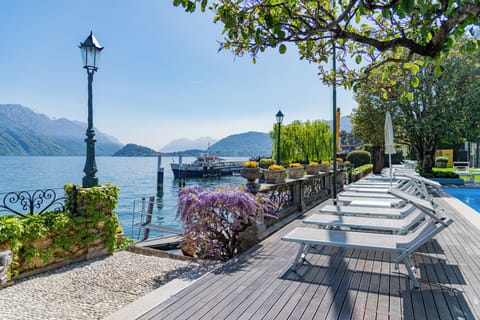 Sundeck
