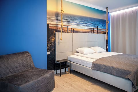 Apartment, 1 Bedroom | 1 bedroom, soundproofing, cribs/infant beds, bed sheets