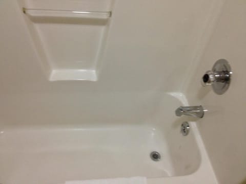Combined shower/tub, deep soaking tub, free toiletries, hair dryer