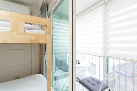 Deluxe Twin Room | Iron/ironing board, free WiFi, bed sheets