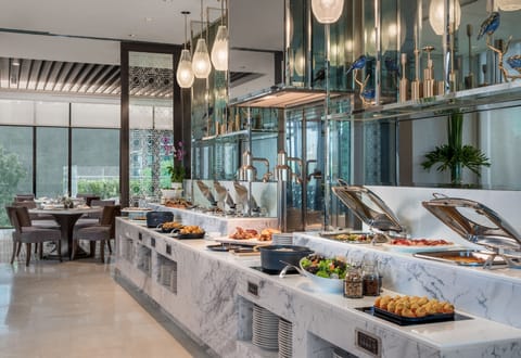 Daily buffet breakfast for a fee