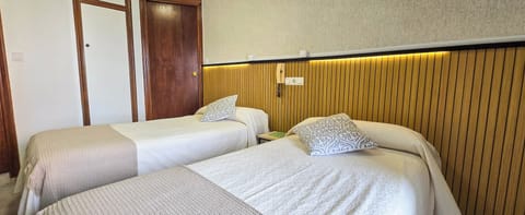 Double room, Private Sink and Shower	 | Down comforters, Select Comfort beds, desk, laptop workspace