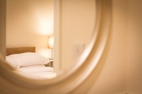 Comfort Double Room | Desk, blackout drapes, iron/ironing board, free WiFi