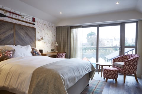 Superior Double Room with Partial River View | View from room