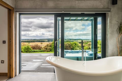 Honeymoon Apartment, 1 King Bed, Hot Tub | Private spa tub