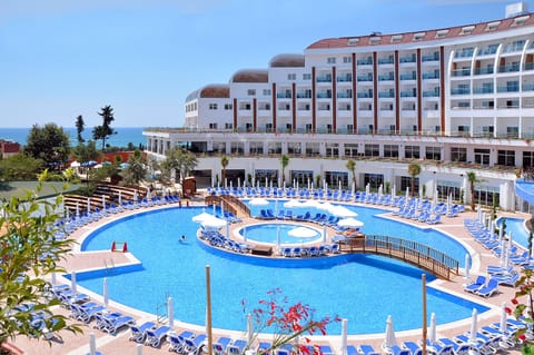 Indoor pool, 2 outdoor pools, pool umbrellas, sun loungers