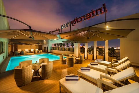 Outdoor pool, pool umbrellas