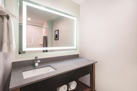 Premium bedding, down comforters, pillowtop beds, desk