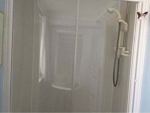 Double Room, Ensuite | Bathroom