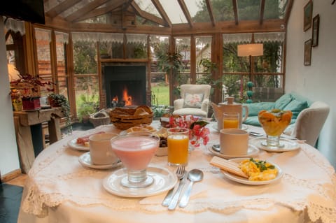 Free daily full breakfast