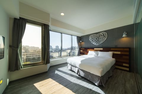 Standard Double Room, City View | In-room safe, desk, laptop workspace, free WiFi