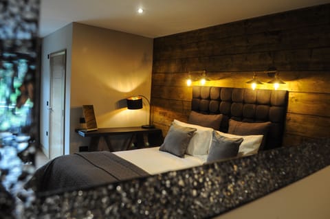 Standard Double Room, 1 King Bed (Room Only) | Premium bedding, individually decorated, individually furnished