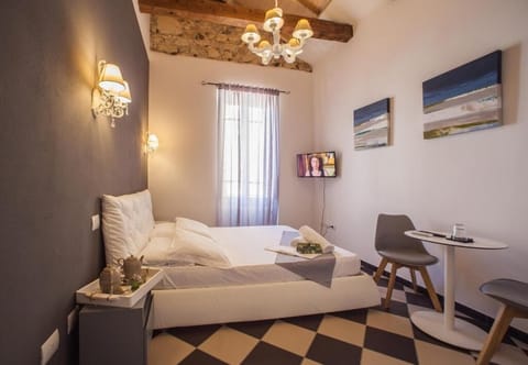 Premium bedding, individually furnished, blackout drapes, soundproofing