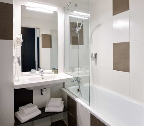 Free toiletries, hair dryer, towels, soap