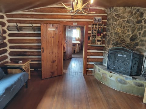 Ft. Wilderness Cabin (Pet Friendly) | Individually decorated, individually furnished, soundproofing, free WiFi