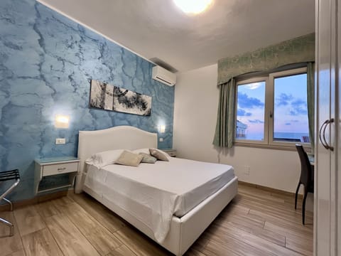 Superior Double Room (Sapphire) | Frette Italian sheets, premium bedding, down comforters