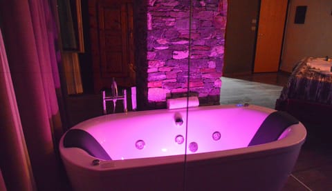 Design Suite, Sauna | Room amenity