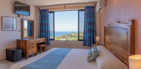 Deluxe Room | Free WiFi, bed sheets