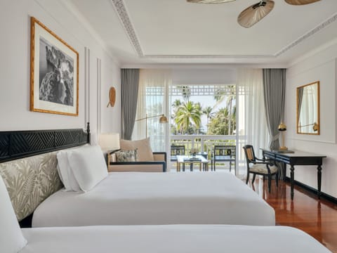 Signature Single Room, 2 Twin Beds, Balcony | Premium bedding, down comforters, minibar, in-room safe