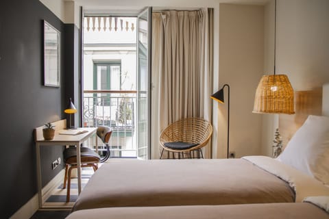 Superior Room | Desk, soundproofing, free WiFi, bed sheets