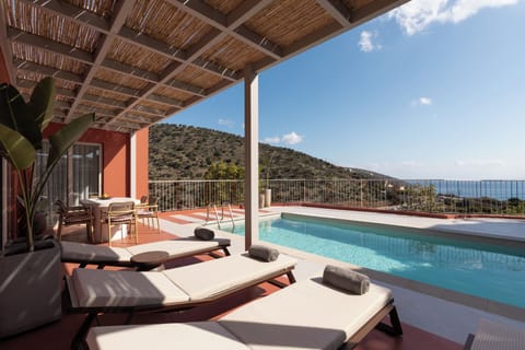 Three Bedroom House | Terrace/patio