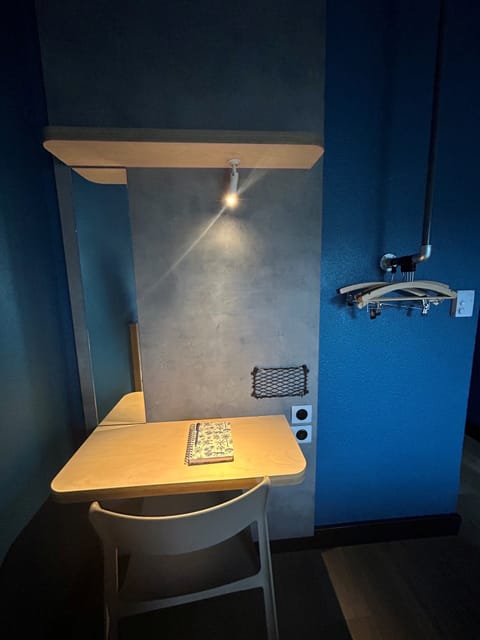 1 bedroom, desk, soundproofing, WiFi (free)