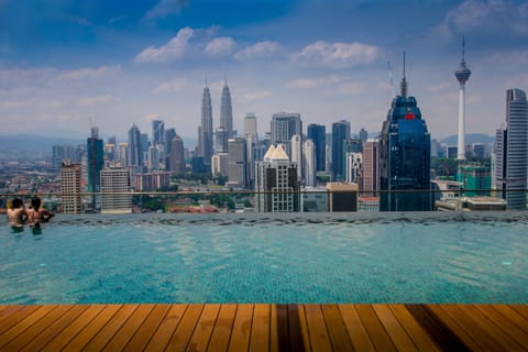 2 outdoor pools, an infinity pool