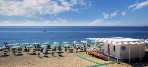 Private beach nearby, white sand, beach shuttle, sun loungers
